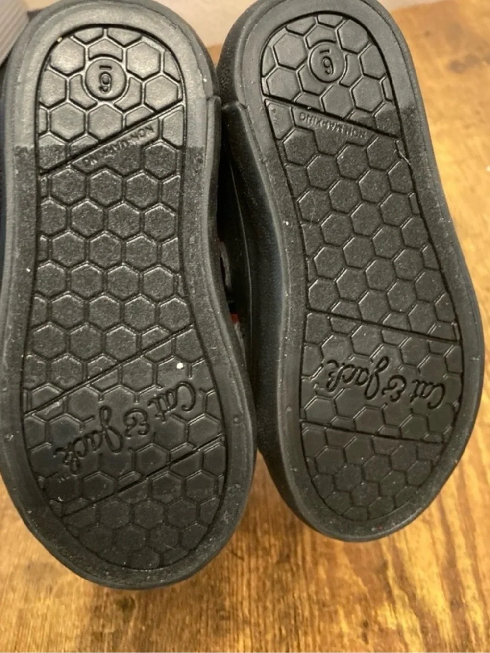 Toddler Boys' Dino Sneakers - Cat & Jack - Black Size 6 New